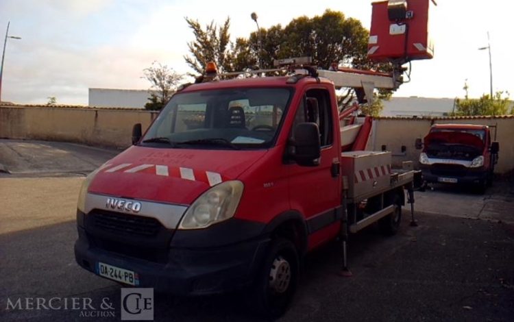 MULTITEL 35S11 NACELLE SUR VL 17M – 2631H – 217786KM – AN 2013 – ROUGE DA-244-PB