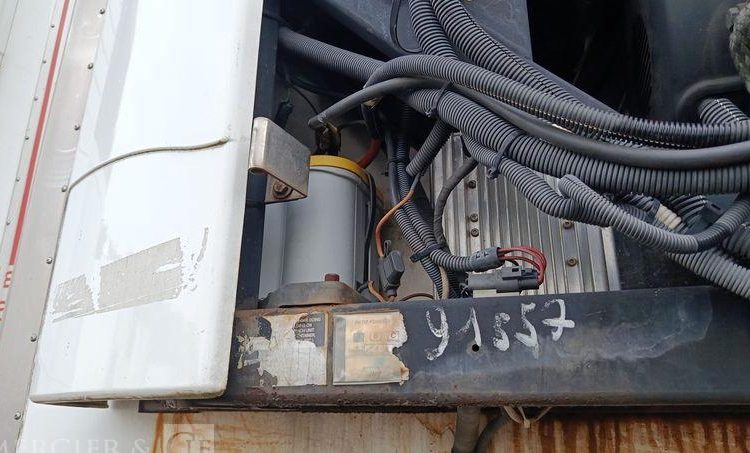 MERKER SEMI REMORQUE FRIGORIFIQUE EN DESIGNATION – PTAC : 38 TONNES – DIESEL –  DB-278-KT