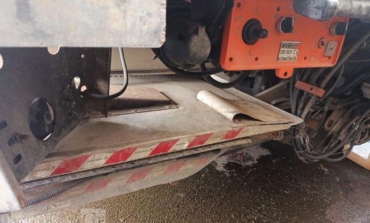 IVECO EURO CARGO 100E118 EEV AVEC GROUPE FROID EN DESIGNATION PTAC : 10 T – DIESEL BLANC DB-780-AD