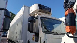 IVECO EUROCARGO MI 190 EL AVEC GROUPE FROID CARRIER EN DESIGNATION – DIESEL 378489 KMS BLANC DB-906-ZD