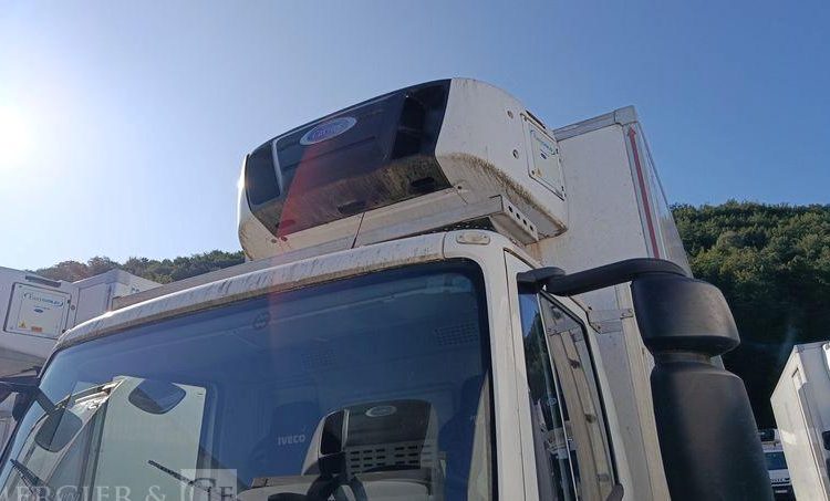 IVECO EUROCARGO MI 190 EL AVEC GROUPE FROID CARRIER EN DESIGNATION – DIESEL 378489 KMS BLANC DB-906-ZD