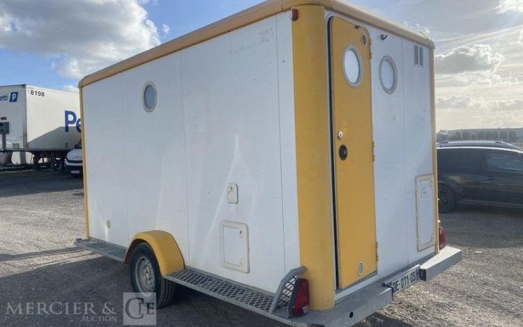 CNSE ABRIS DE CHANTIER 9M2 ISOLE+WC  DE-071-DS