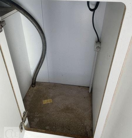 CNSE ABRIS DE CHANTIER 9M2 ISOLE+WC  DE-071-DS