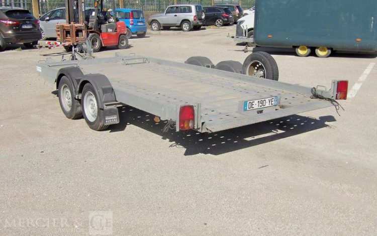 HUBIERE REMORQUE PORTE-VOITURE CU:1T65  DE-190-YE