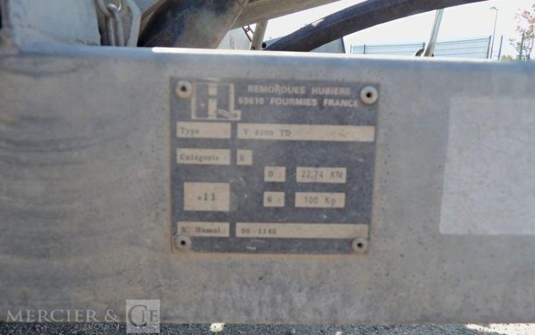 HUBIERE REMORQUE PORTE-VOITURE CU:1T65  DE-190-YE