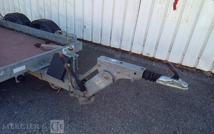 HUBIERE REMORQUE PORTE-ENGIN CU 2T  DF-118-PR