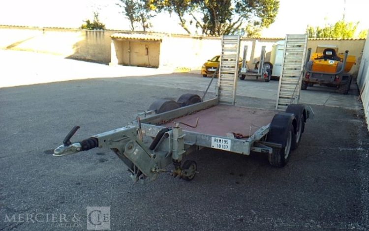 HUBIERE REMORQUE PORTE-ENGIN CU 2T  DF-118-PR