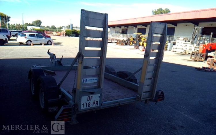 HUBIERE REMORQUE PORTE-ENGIN CU 2T  DF-118-PR
