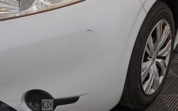 PEUGEOT 208 GENERATION-I 1.2 PURETECH 80CH ACTIVE ETG BVA S&S BLANC DH-379-ZS