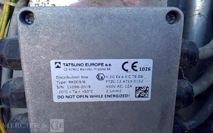DISTRIBUTEUR HOMOLOGUE 240 V  DIS748500