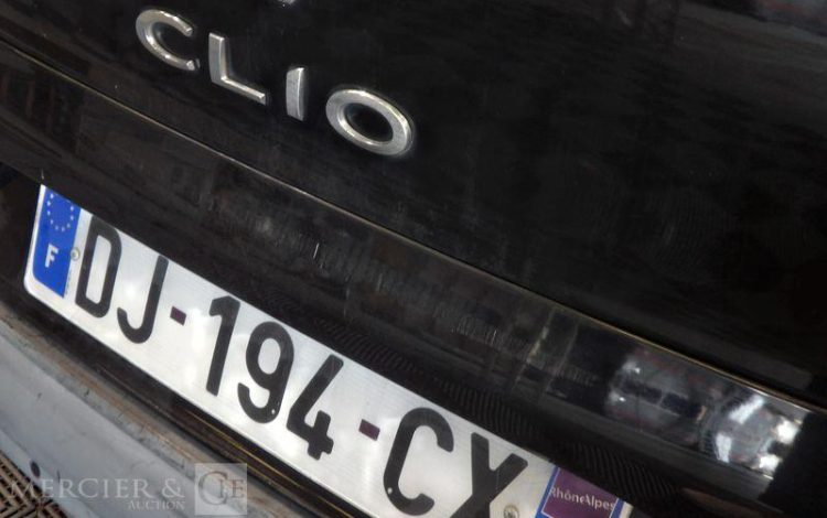 RENAULT CLIO III ESTATE 1.5 DCI 90 CH BUSINESS NOIR DJ-194-CX