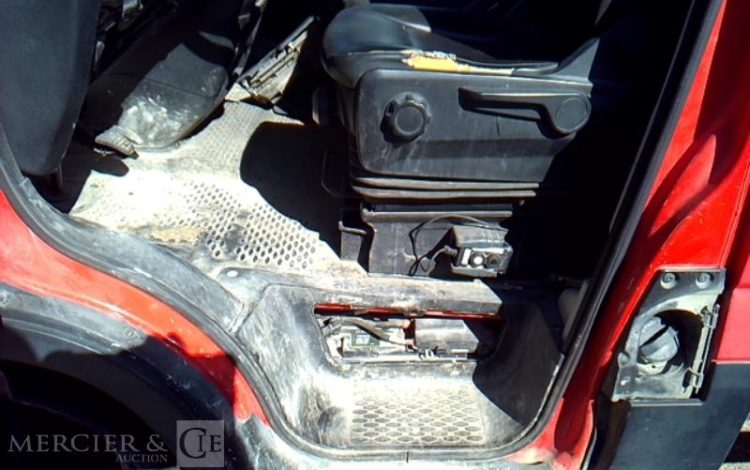 IVECO 35C13 BENNE NON ROULANT  DL-052-MR