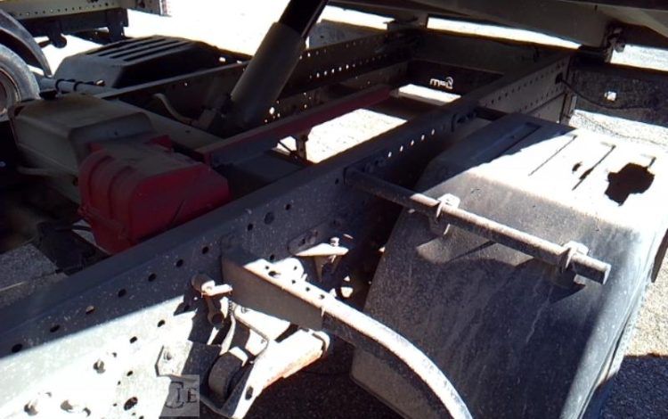 IVECO 35C13 BENNE NON ROULANT  DL-052-MR