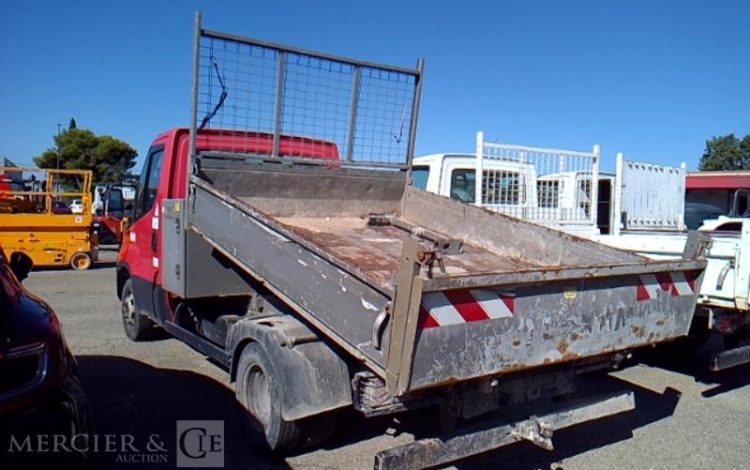 IVECO 35C13 BENNE NON ROULANT  DL-052-MR