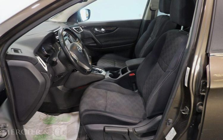 NISSAN QASHQAI 1.2 DIGT 115 CONNECT EDITION 2WD X-TRONIC MARRON DL-351-GX