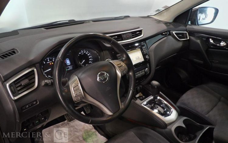 NISSAN QASHQAI 1.2 DIGT 115 CONNECT EDITION 2WD X-TRONIC MARRON DL-351-GX