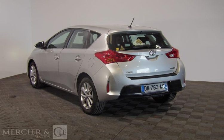 TOYOTA AURIS  DM-763-AG