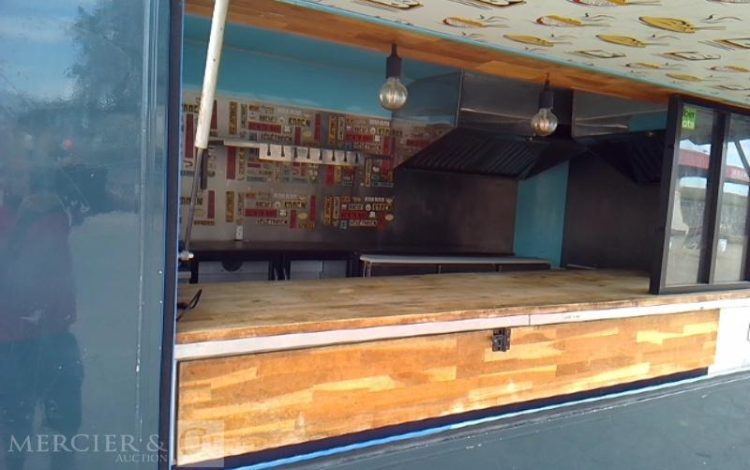 TA-NO REMORQUE FOOD TRUCK –  2 ESSIEUX  – PTAC 1T4  DN-504-YB
