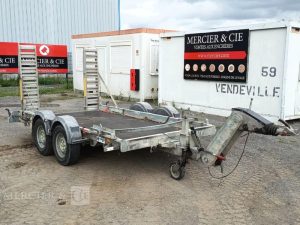 HUBIERE REMORQUE PORTE ENGIN 2 ESSIEUX – PTAC : 3,5 TONNES – ANNEE 2015  DP-120-MF