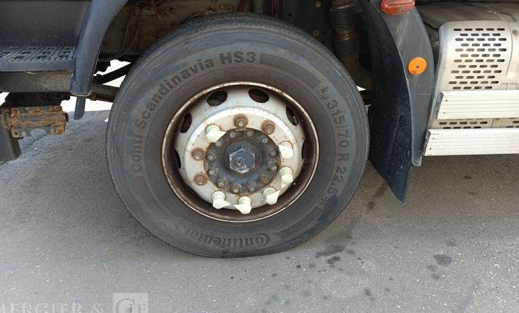 IVECO EUROCARGO E6190 EL AVEC HAYON DHOLLANDIA – DIESEL – 356643 KMS – ANNEE 2015 BLANC DT-089-FH