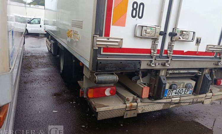 IVECO EUROCARGO AVEC GROUPE FROID CARRIER EN DESIGNATION – DIESEL BLANC DT-460-EP
