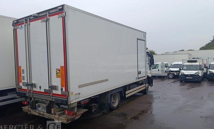 IVECO EUROCARGO AVEC GROUPE FROID CARRIER EN DESIGNATION – DIESEL BLANC DT-460-EP