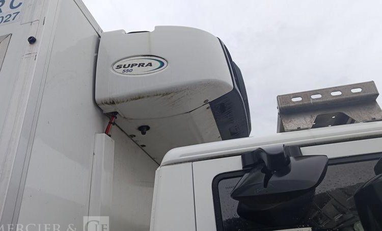 IVECO EUROCARGO AVEC GROUPE FROID CARRIER EN DESIGNATION – DIESEL BLANC DT-460-EP