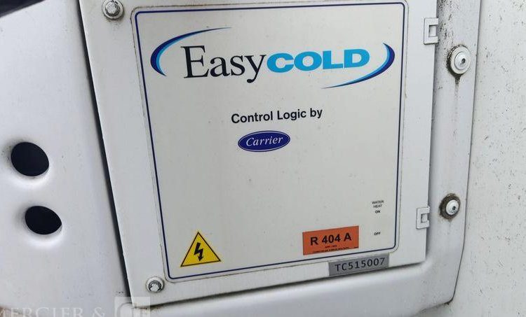 IVECO EUROCARGO AVEC GROUPE FROID CARRIER EN DESIGNATION – DIESEL BLANC DT-460-EP