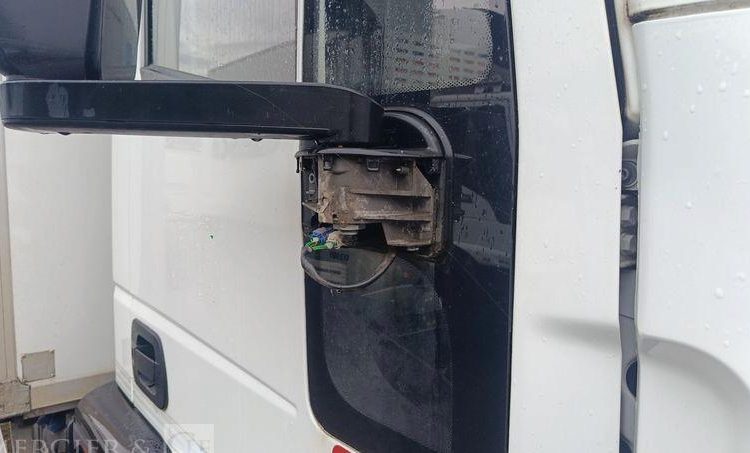 IVECO EUROCARGO AVEC GROUPE FROID CARRIER EN DESIGNATION – DIESEL BLANC DT-460-EP