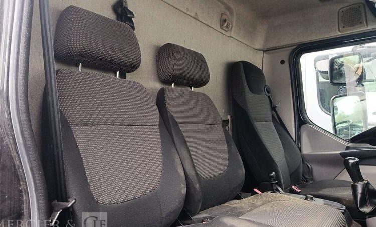 DAF LF EURO 6 AVEC HAYON EN DESIGNATION – DIESEL – NOIR DX-005-VK
