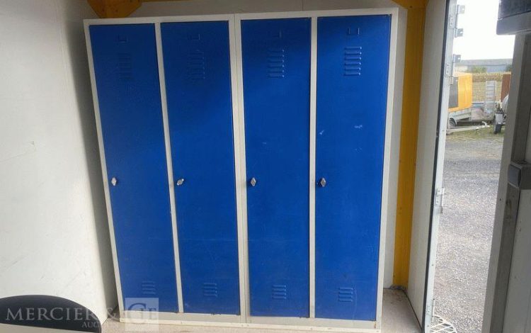 CNSE ABRIS DE CHANTIER TRACTABLE – 9M2 ISOLE VESTIAIRE / REFECTOITE AVEC WC CHIMIQUE  DY-036-DT