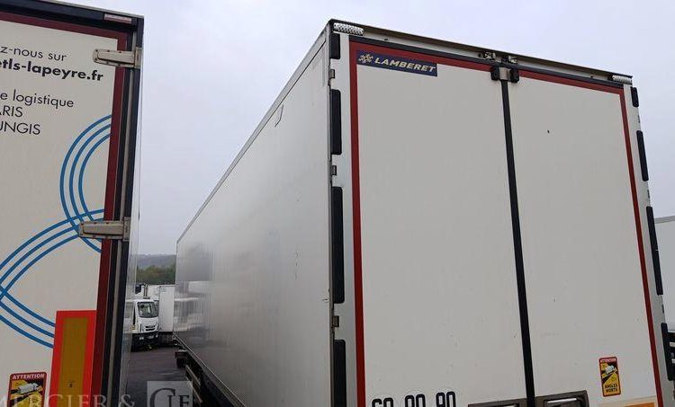 LAMBERET SEMI REMORQUE FIRGORIFIQUE EN DESIGNATION – PTAC : 38 TONNES – DIESEL  EA-441-NJ