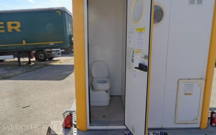 CNSE ABRI CHANTIER 9M2 ISOLE + WC  EA-541-TH