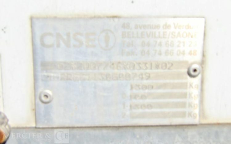 ABRI CHANTIER 9M2 ISOLE + WC  EB-818-PE
