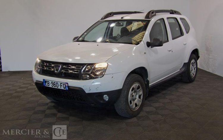 DACIA DUSTER 1.5 DCI 110 LAUREATE 4X2 BLANC EB-960-FQ