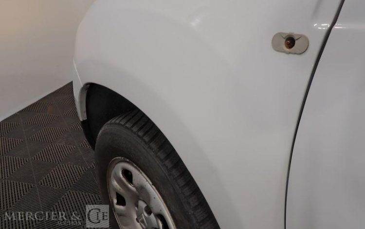 DACIA DUSTER 1.5 DCI 110 LAUREATE 4X2 BLANC EB-960-FQ
