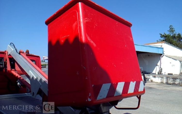 MULTITEL 35-110 NACELLE SUR VL 17M – MX 170 – 3856H – 79250KM – AN2016 ROUGE EC-842-KC