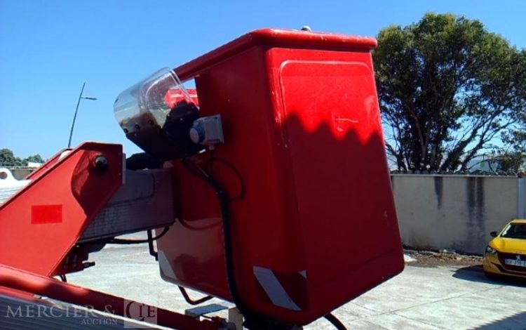 MULTITEL 35-110 NACELLE SUR VL 17M – MX 170 – 3856H – 79250KM – AN2016 ROUGE EC-842-KC