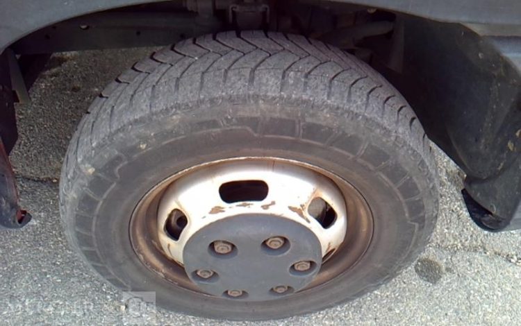 IVECO 35C13 BENNE SIMPLE CABINE COFFRE  EE-164-CR
