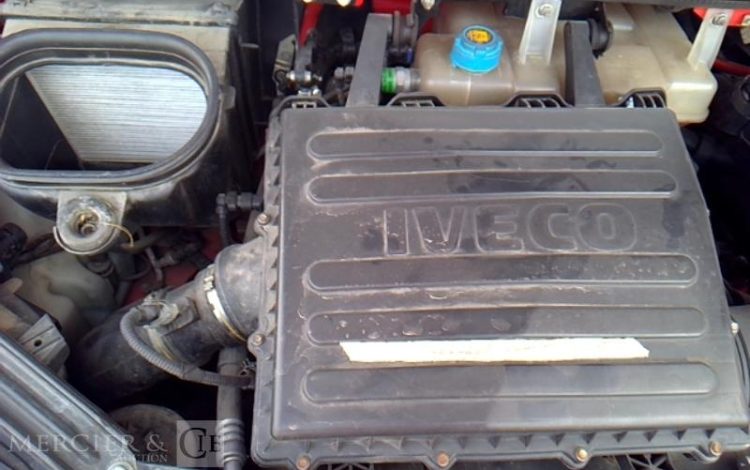 IVECO 35C13 BENNE SIMPLE CABINE COFFRE  EE-164-CR