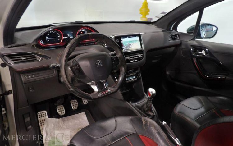 PEUGEOT 208 1.6 THP 210CH GTI BLANC EF-624-MQ