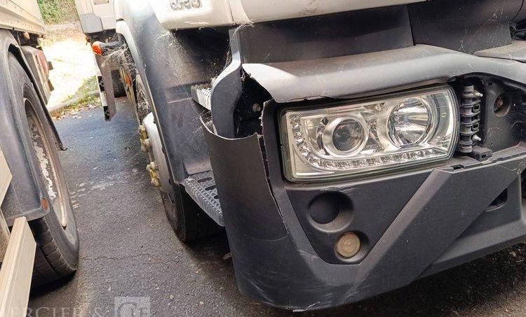 IVECO EUROCARGO 160-210 AVEC GROUPE FROID EN DESIGNATION – DIESEL – 174452 KMS BLANC EG-058-RG