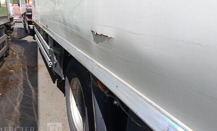 IVECO EUROCARGO 160-210 AVEC GROUPE FROID EN DESIGNATION – DIESEL – 174452 KMS BLANC EG-058-RG