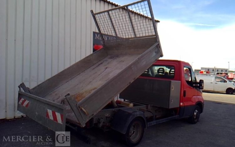 IVECO 35C13 BENNE SIMPLE CABINE  EG-322-QK