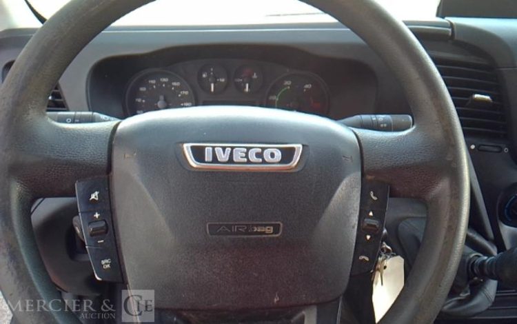 IVECO 35C13 BENNE SIMPLE CABINE  EG-322-QK
