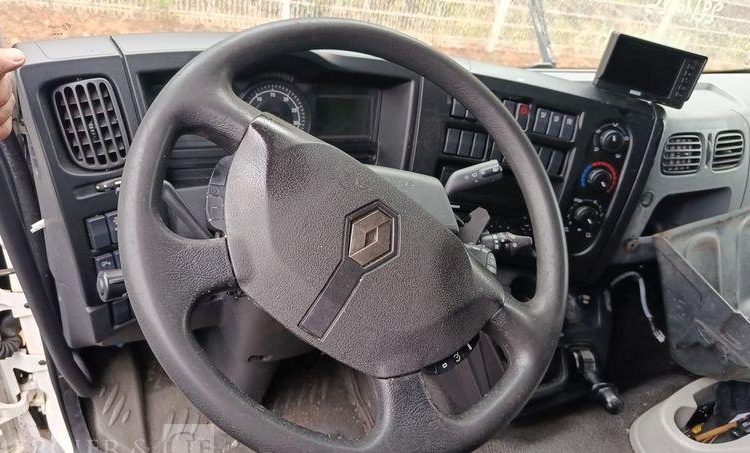 RENAULT PORTEUR D14 AVEC GROUPE FROID CARRIER – PTAC : 14 T – DIESEL BLANC EH-605-HV
