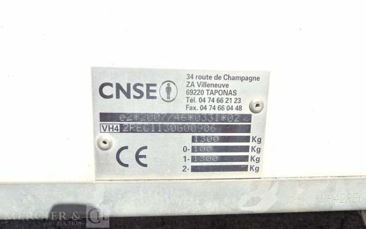 CNSE ABRI CHANTIER 9M2 ISOLE +WC  EJ-847-GD