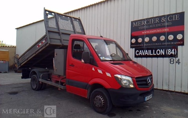 MERCEDES 514 BENNE SIMPLE CABINE COFFRE  EM-349-HP