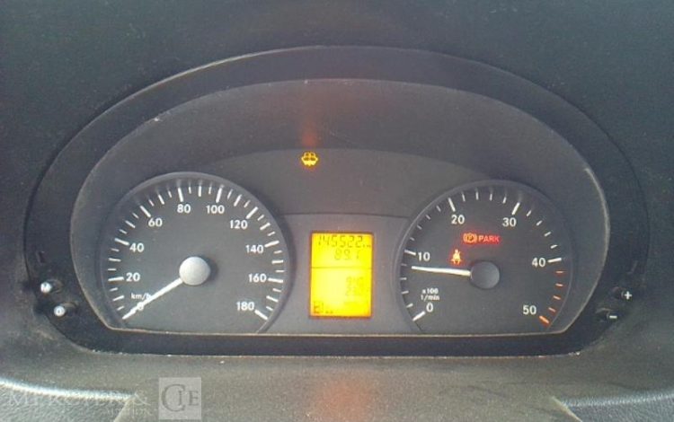 MERCEDES 514 BENNE SIMPLE CABINE COFFRE  EM-349-HP