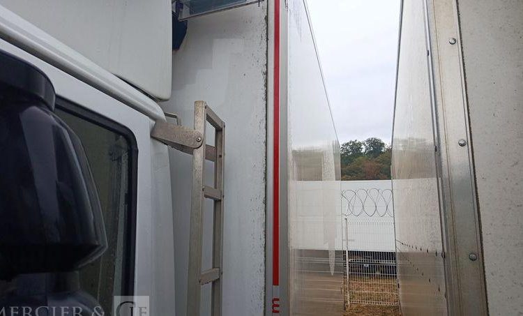 IVECO EUROCARGO 80-120 AVEC GROUPE FROID EN DESIGNATION – DIESEL – 428362 KMS BLANC EN-540-MG